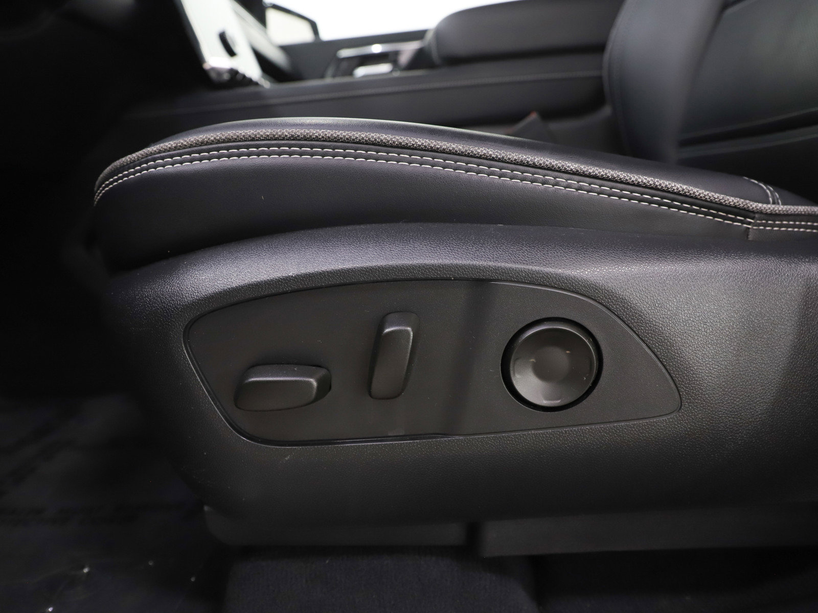 Used 2025 GMC Sierra EV Denali image 26