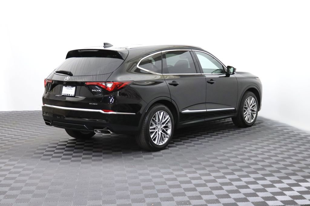 Used 2023 Acura MDX SH-AWD w/ Advance Package image 9
