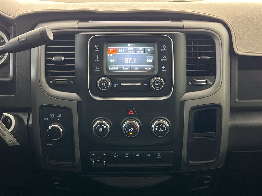 Used 2017 RAM 2500 Tradesman w/ Chrome Appearance Group AWD/4WD image 21