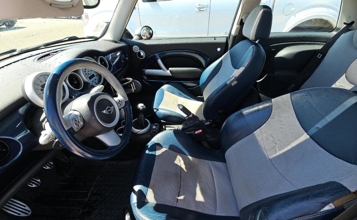 Used 2006 MINI Cooper S image 7