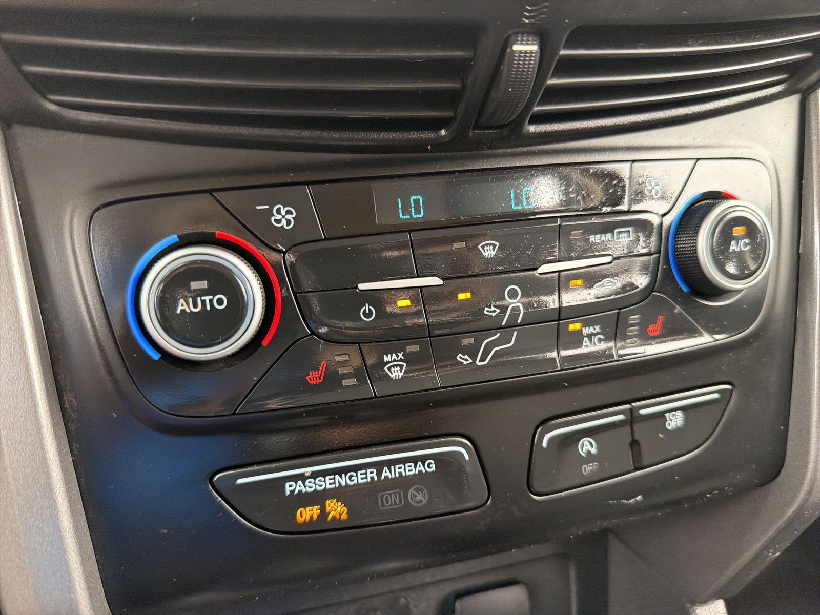 Used 2018 Ford Escape SEL AWD/4WD image 24