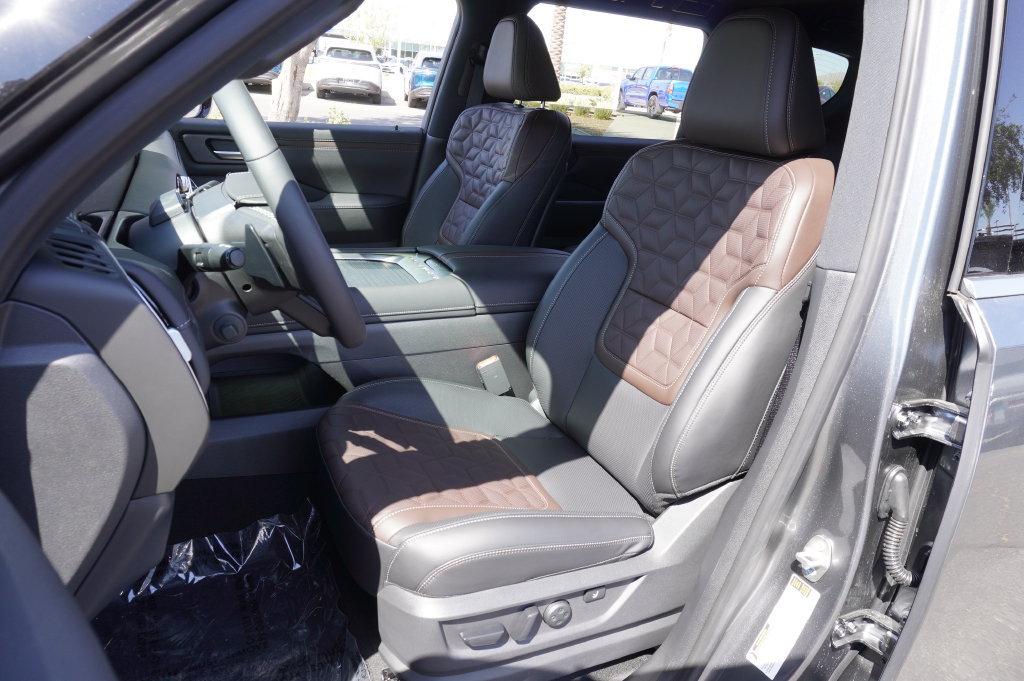 New 2026 Nissan Armada Platinum Reserve AWD/4WD image 15