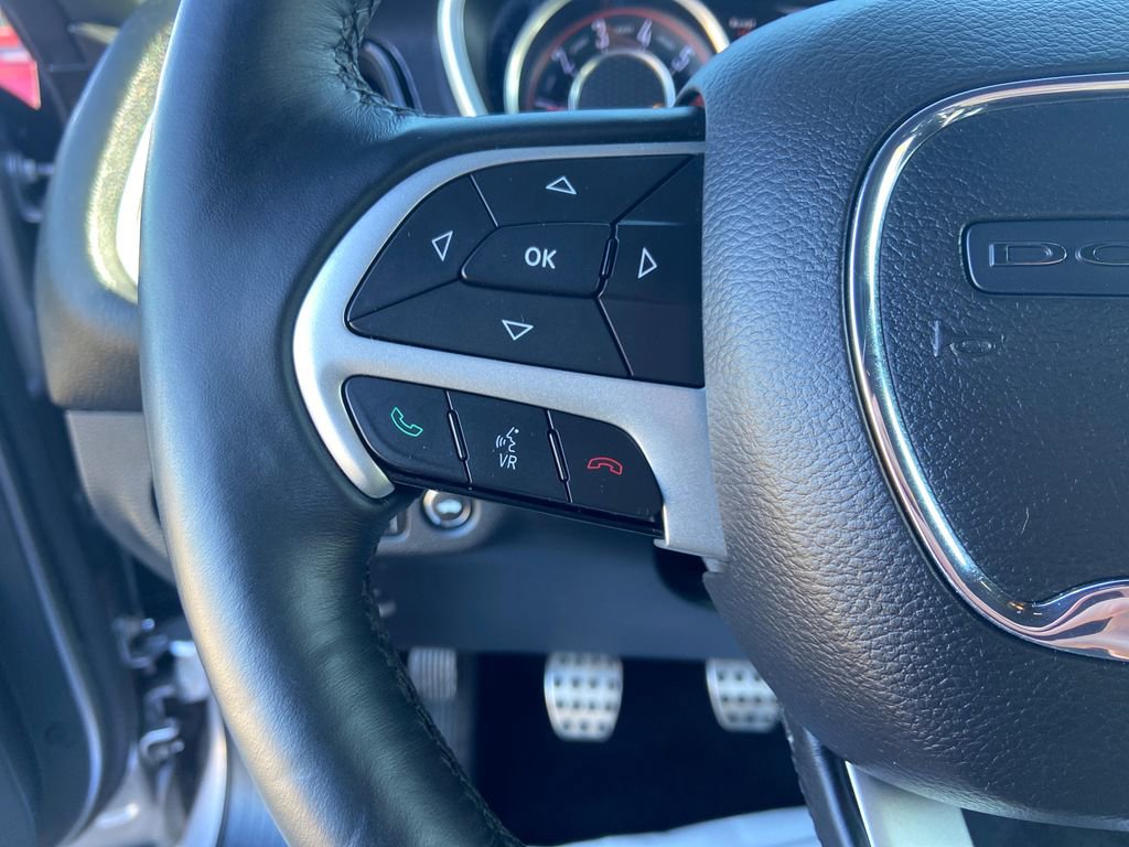 Used 2015 Dodge Challenger R/T Plus image 21