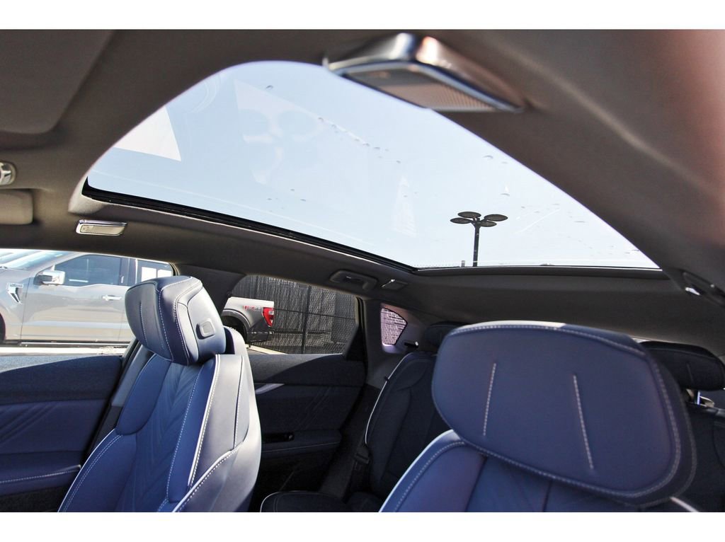 New 2026 Cadillac Optiq Sport 2 image 23