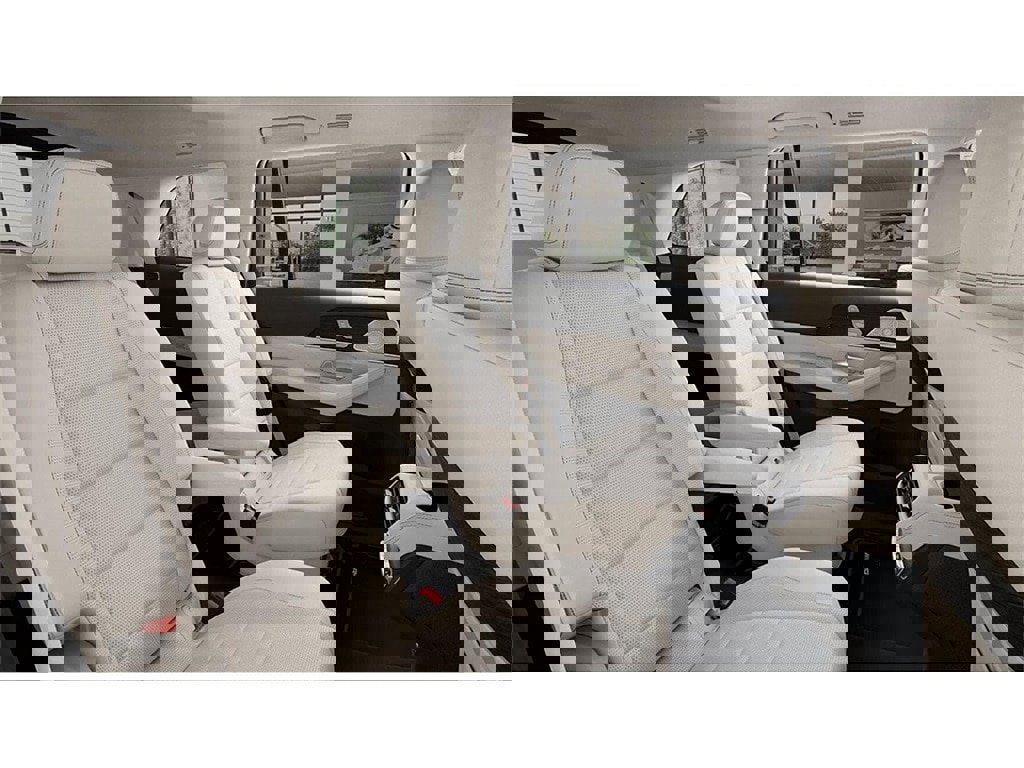 New 2026 Mercedes-Benz GLS 450 4MATIC image 5