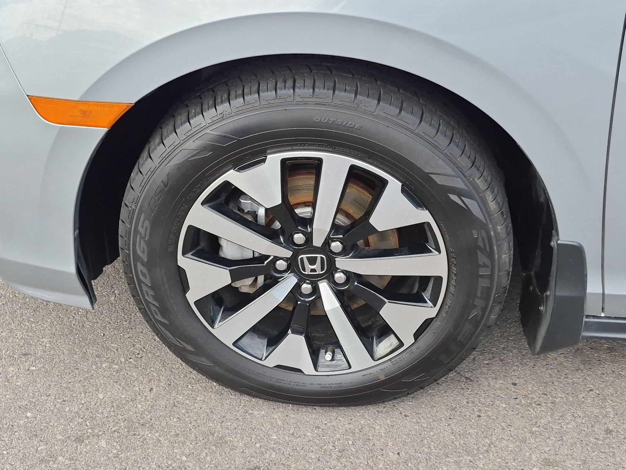 Used 2025 Honda Odyssey EX-L image 14