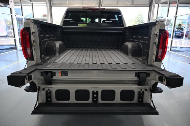 New 2026 GMC Sierra 1500 Denali AWD/4WD image 9