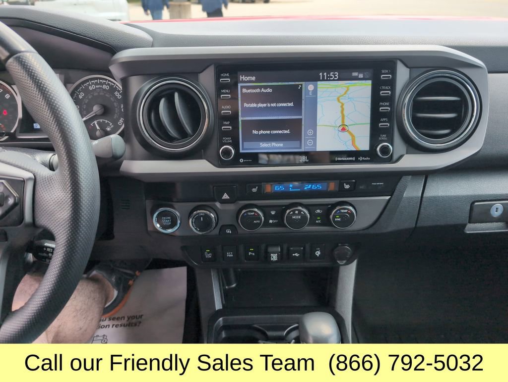 Certified 2022 Toyota Tacoma TRD Off-Road AWD/4WD image 21