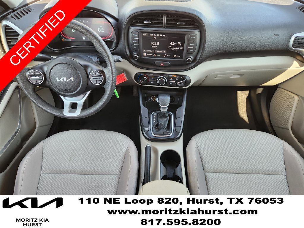 Certified 2025 Kia Soul LX w/ LX Technology Package FWD image 5