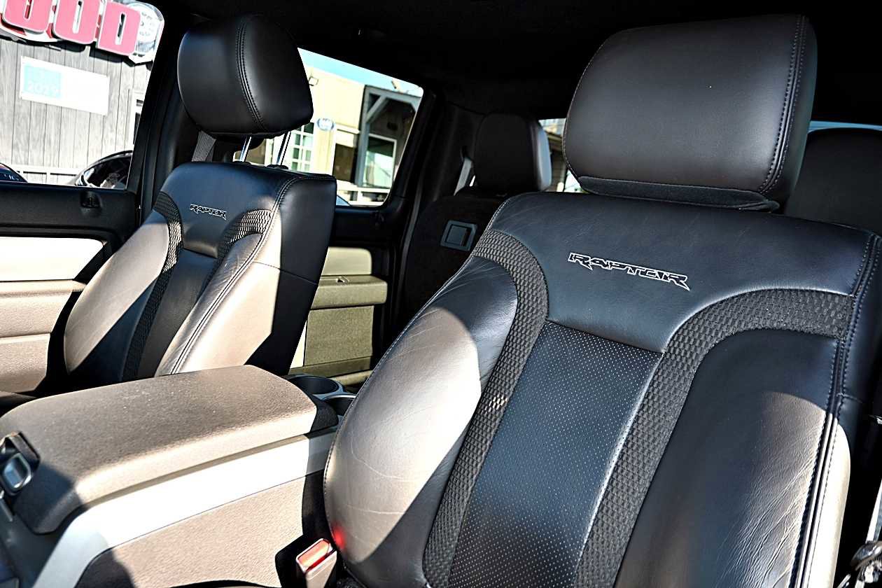 Used 2012 Ford F150 Raptor w/ Raptor Luxury Pkg image 17