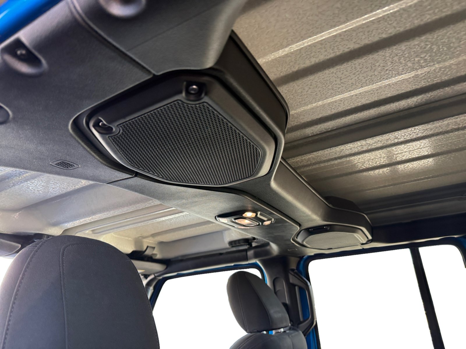 Used 2021 Jeep Wrangler Unlimited Rubicon AWD/4WD image 13