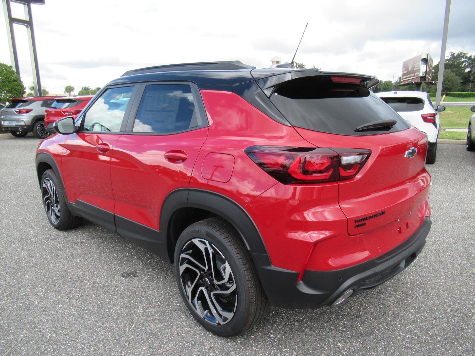 New 2026 Chevrolet TrailBlazer RS w/ Convenience Package AWD/4WD image 5