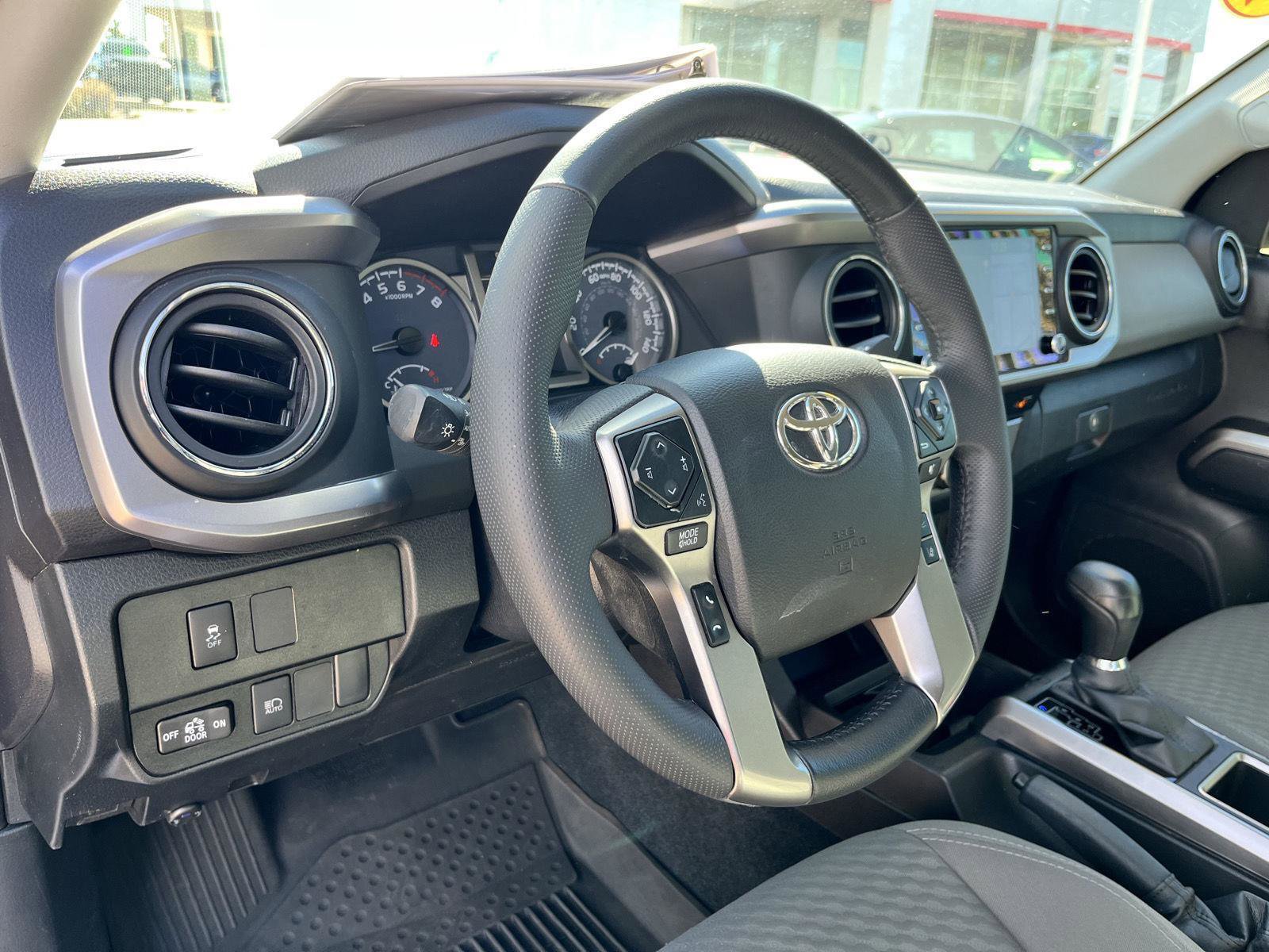 Used 2023 Toyota Tacoma SR5 image 28