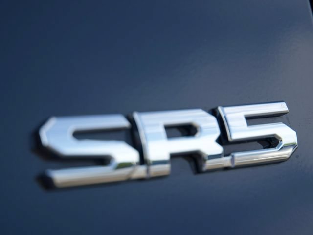 Used 2025 Toyota Tacoma SR5 AWD/4WD image 6
