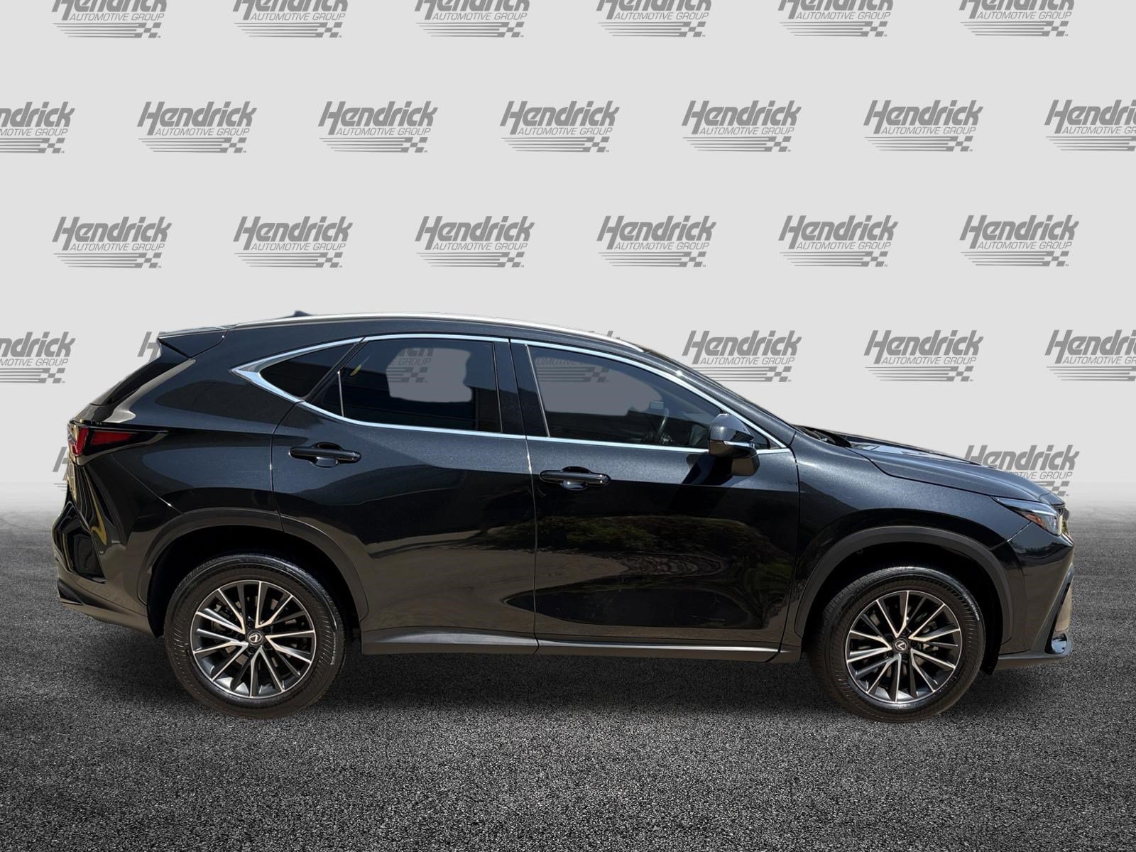 Used 2024 Lexus NX 250 FWD image 11