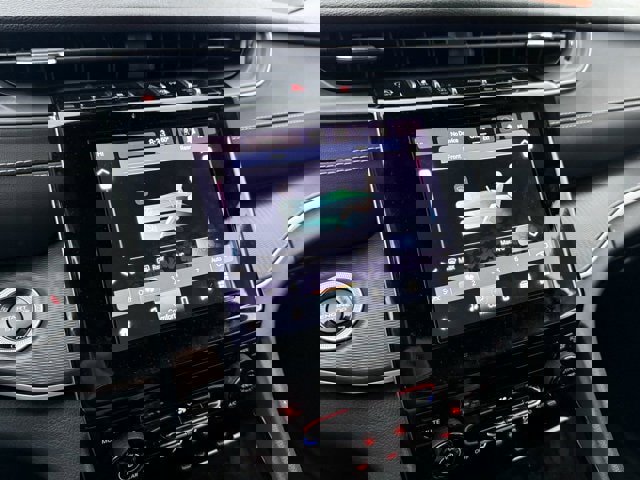 Used 2023 Jeep Grand Cherokee L Laredo image 17