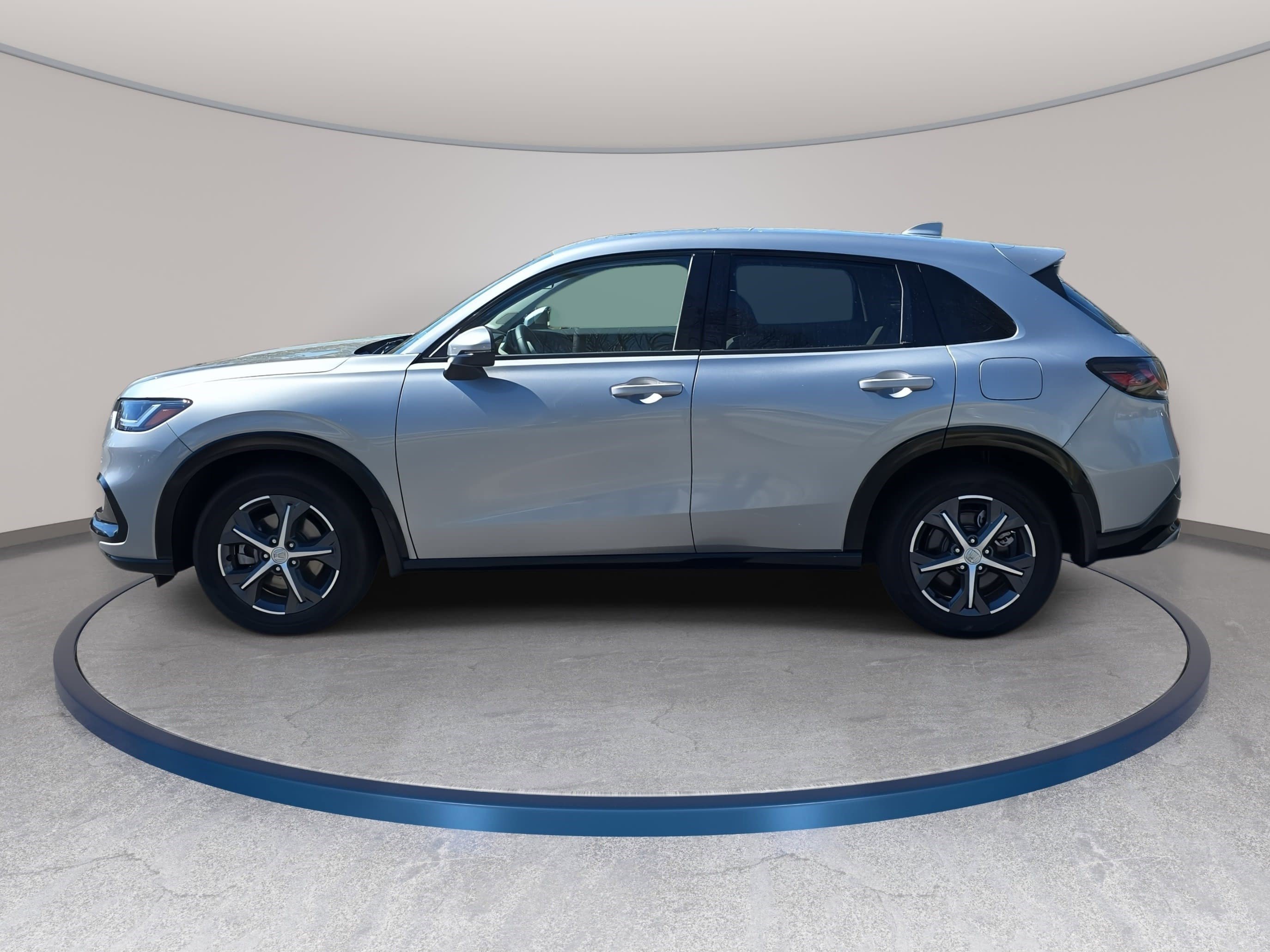 Used 2024 Honda HR-V EX-L image 8