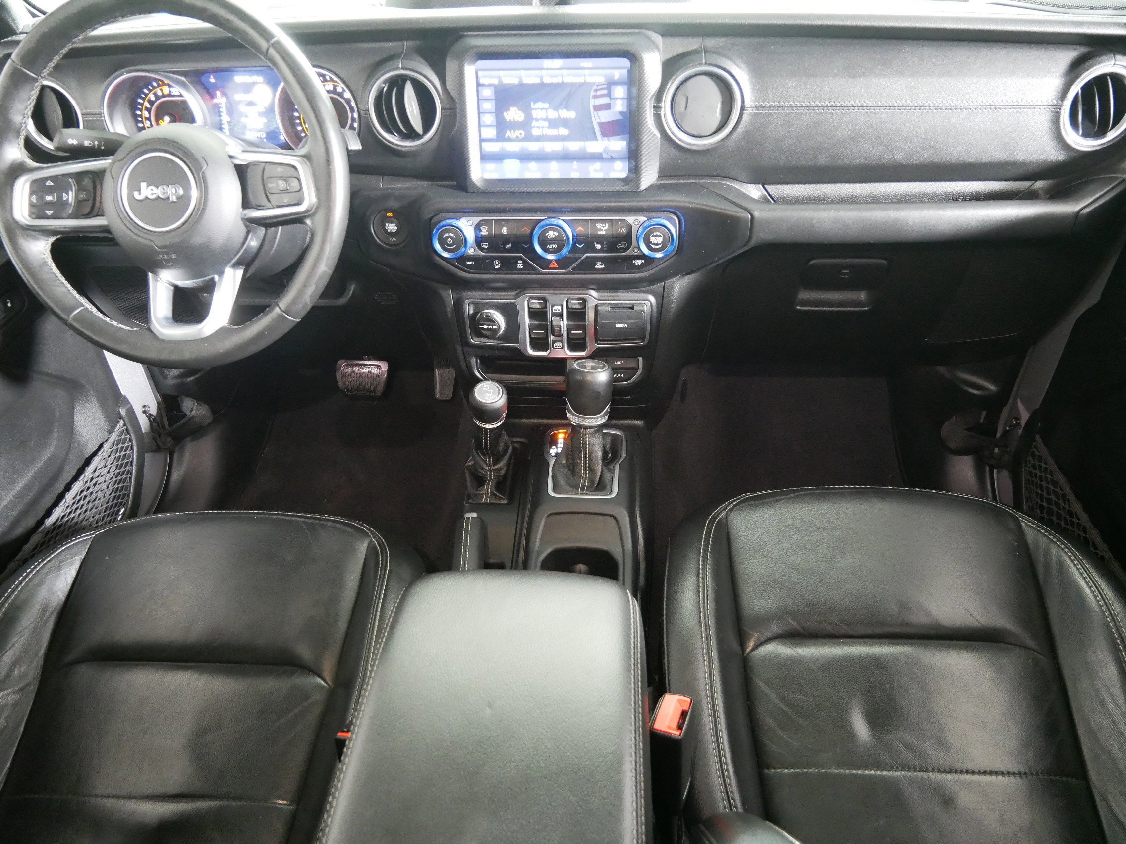 Used 2020 Jeep Gladiator Overland image 10