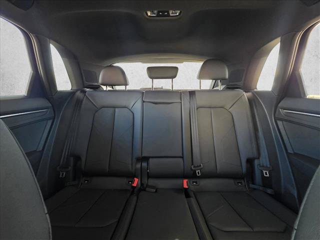 New 2025 Audi Q3 2.0T Premium w/ Convenience Plus Package AWD/4WD image 16