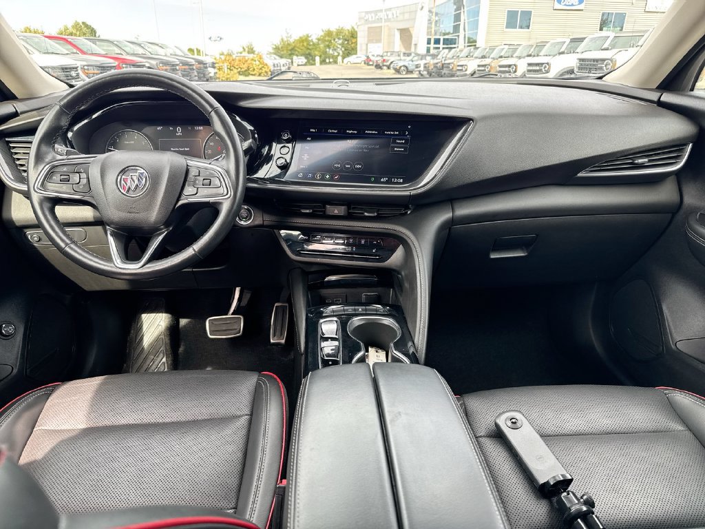 Used 2022 Buick Envision Essence w/ Sport Touring Package FWD image 10