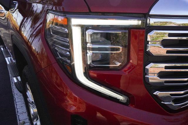 Used 2024 GMC Sierra 1500 Denali w/ Technology Package image 39