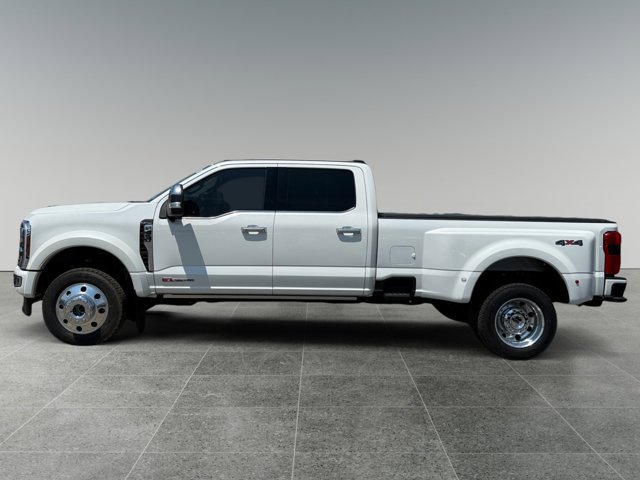 Used 2026 Ford F450 Platinum w/ Platinum Plus Package AWD/4WD image 3