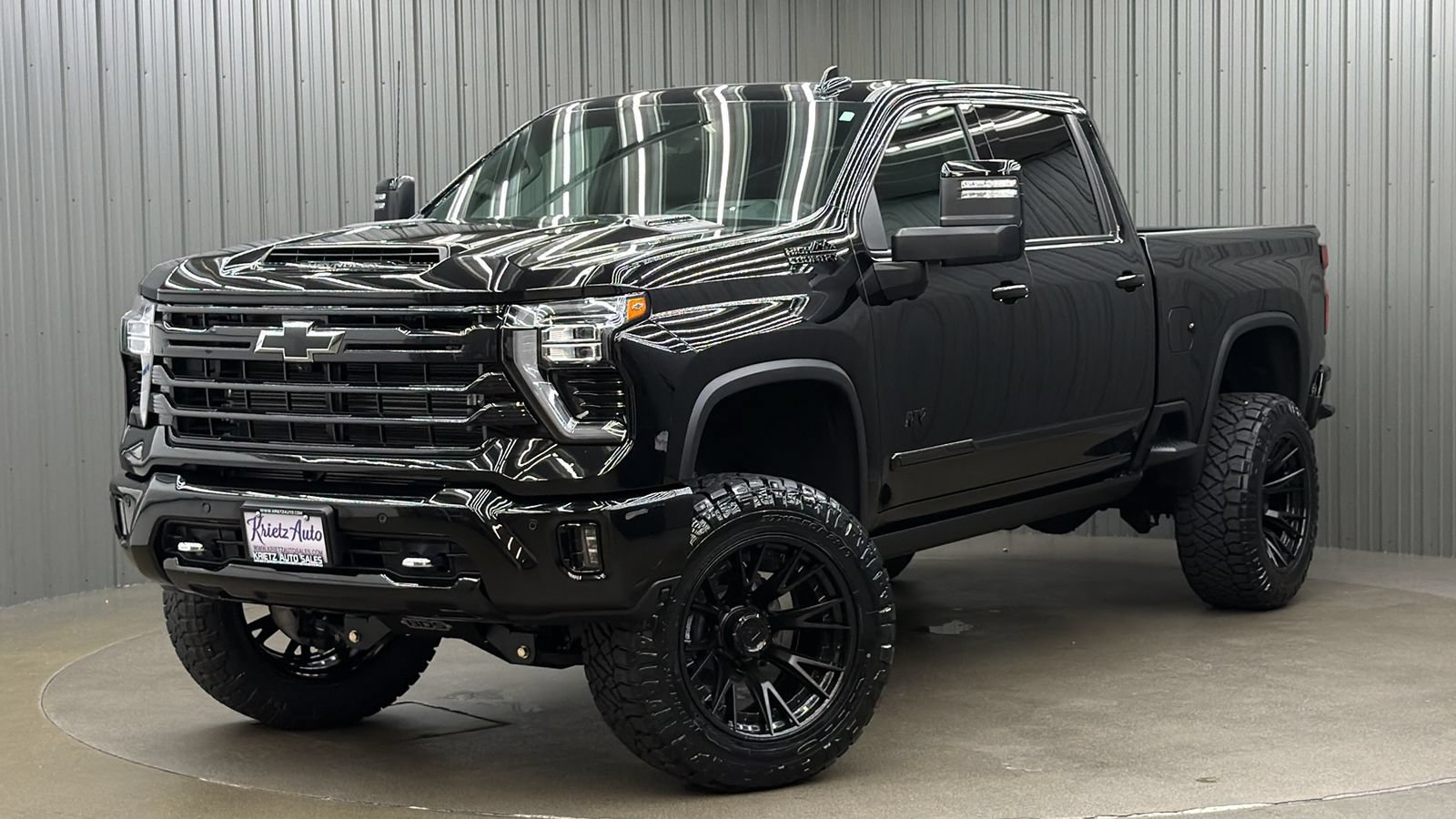 Used 2025 Chevrolet Silverado 2500 High Country w/ Midnight Edition