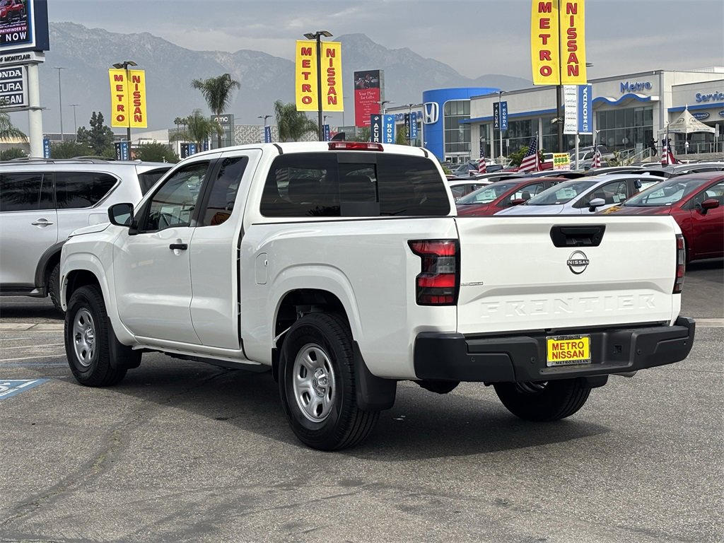 New 2026 Nissan Frontier S image 4