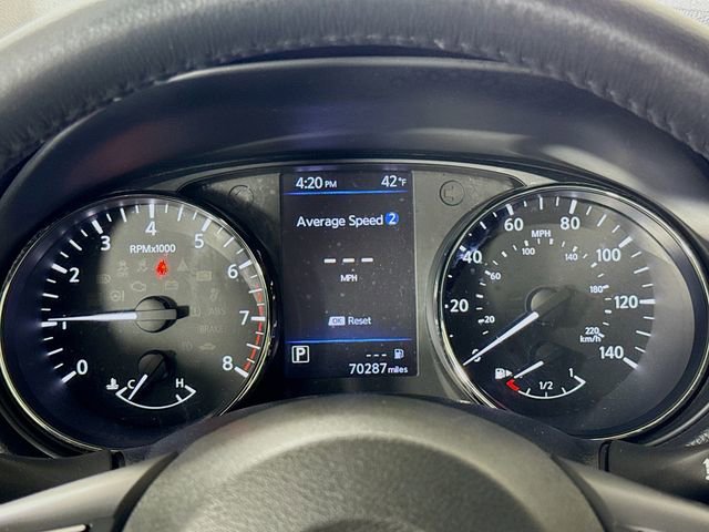 Certified 2018 Nissan Rogue SV image 14