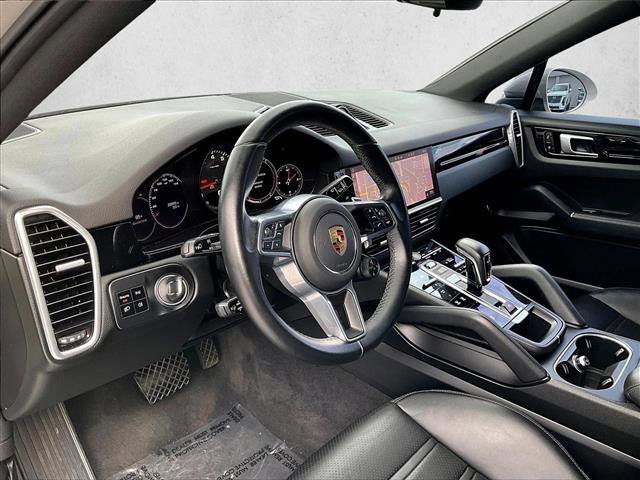 Used 2021 Porsche Cayenne Coupe image 14