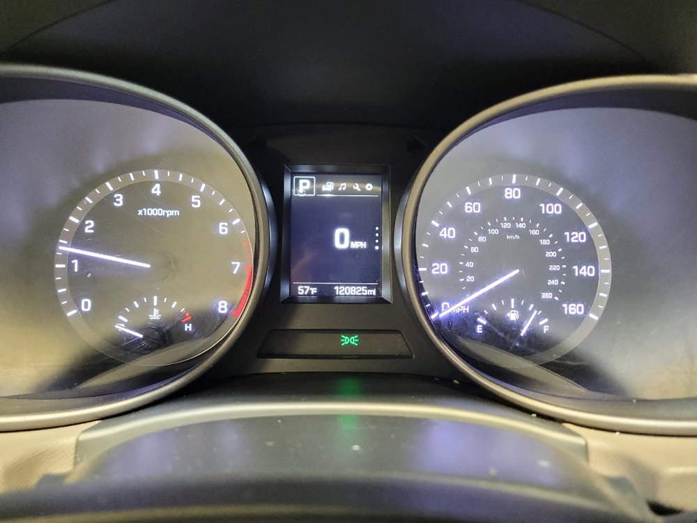 Used 2018 Hyundai Santa Fe Sport FWD image 23