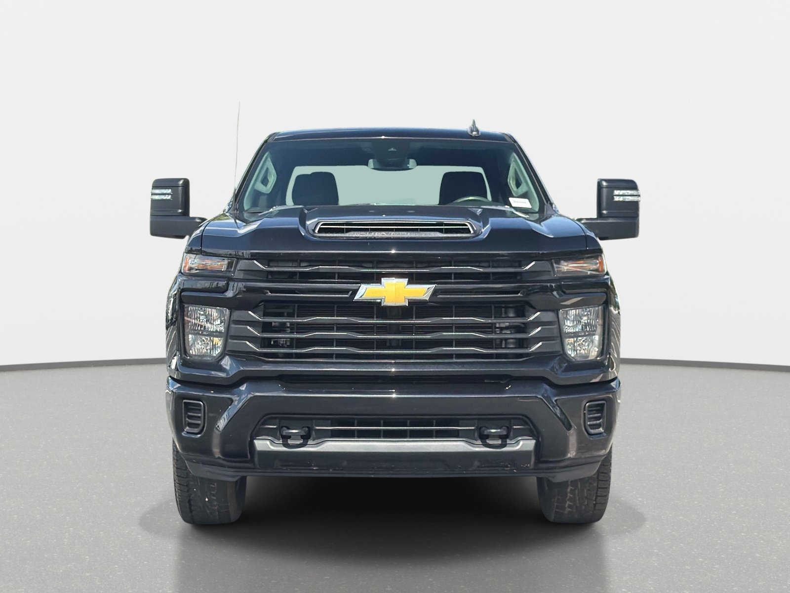 Used 2024 Chevrolet Silverado 2500 Custom w/ Custom Value Package AWD/4WD image 7