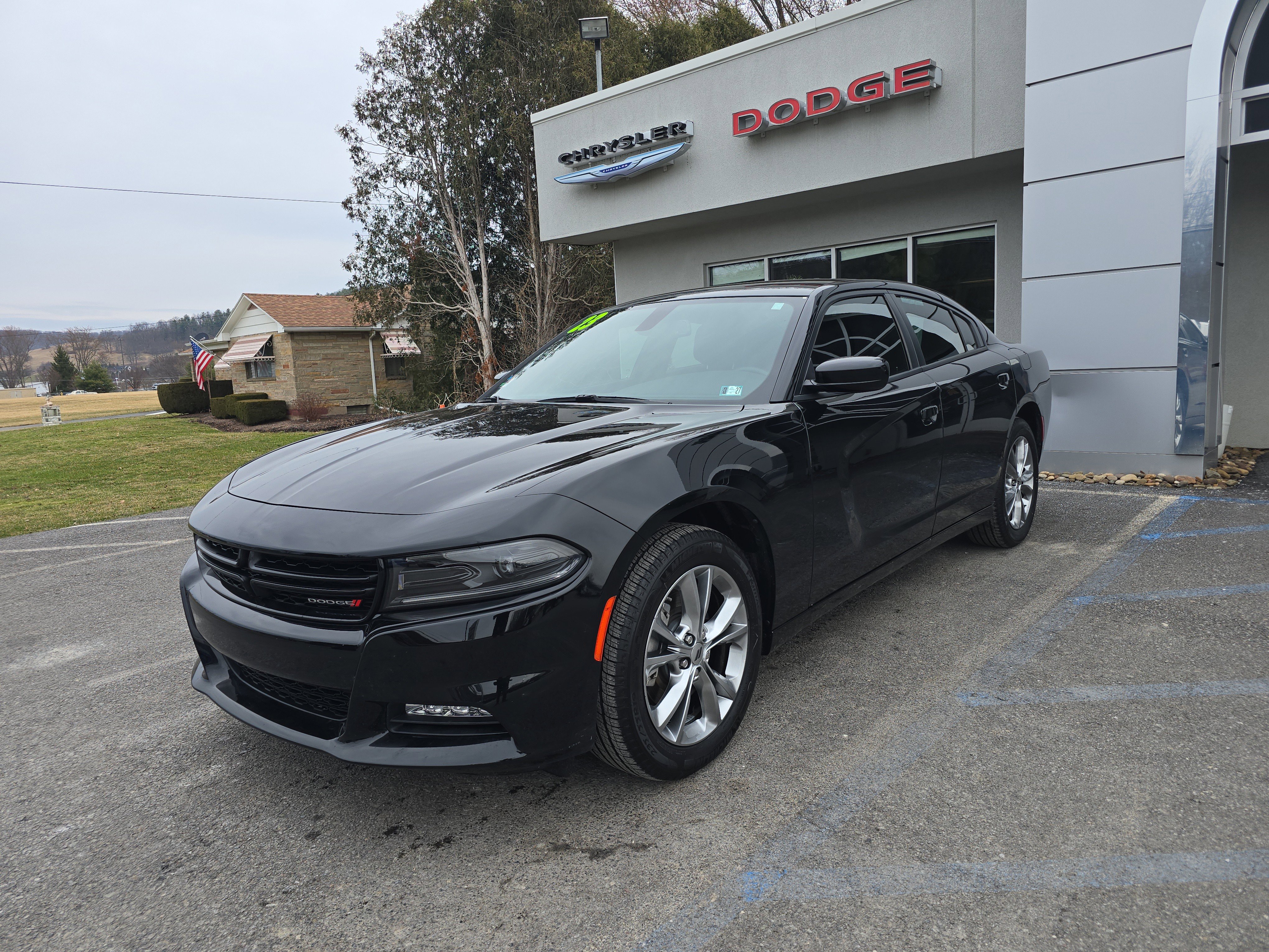 Used 2023 Dodge Charger SXT image 8