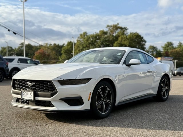 New 2025 Ford Mustang Coupe image 8