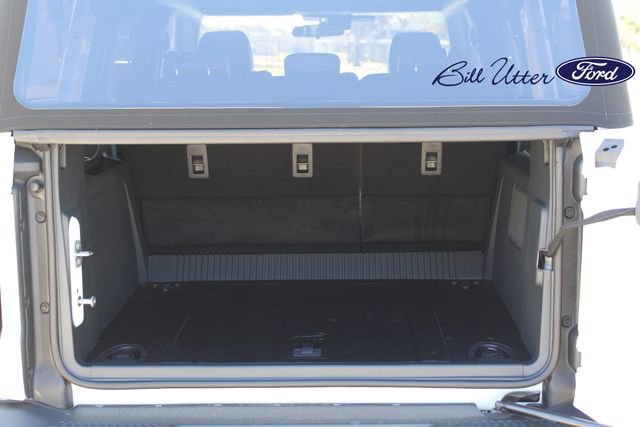 New 2025 Ford Bronco Badlands image 6