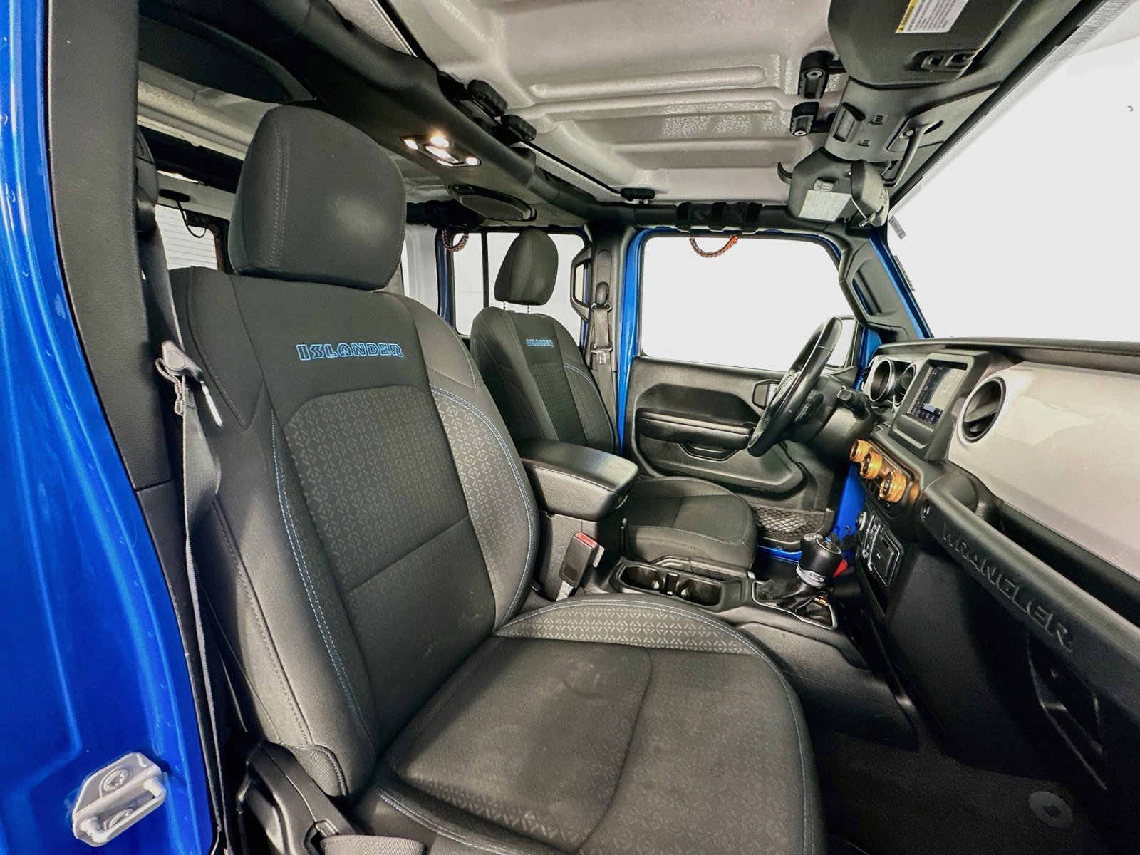 Used 2021 Jeep Wrangler Unlimited Sport AWD/4WD image 27