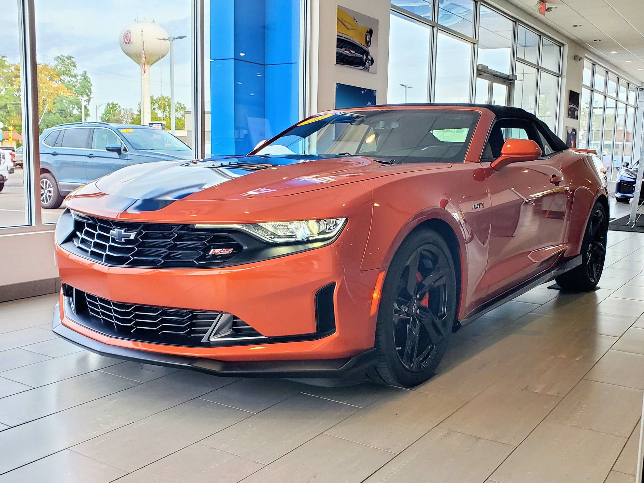 Used 2022 Chevrolet Camaro LT RWD image 29