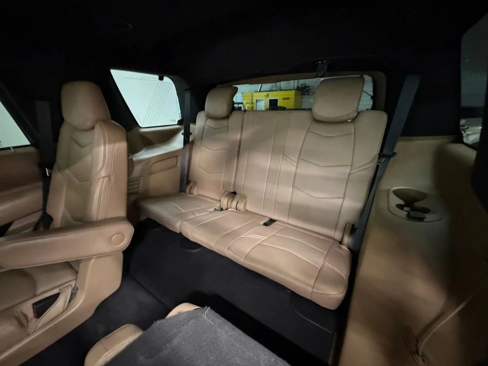 Used 2019 Cadillac Escalade Platinum AWD/4WD image 17