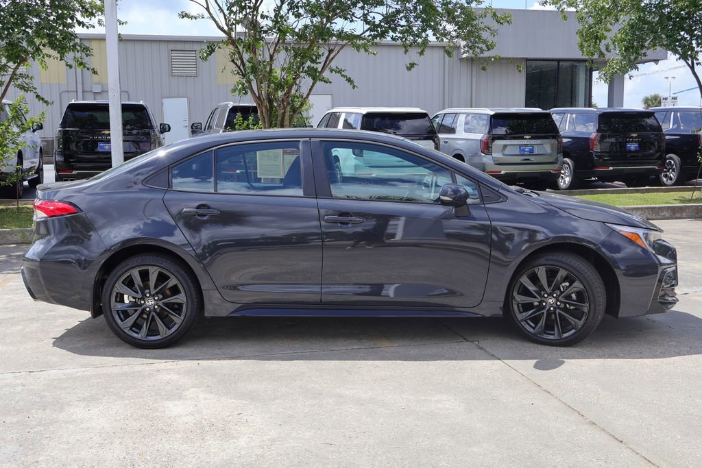 Used 2026 Toyota Corolla SE w/ SE Package FWD image 22