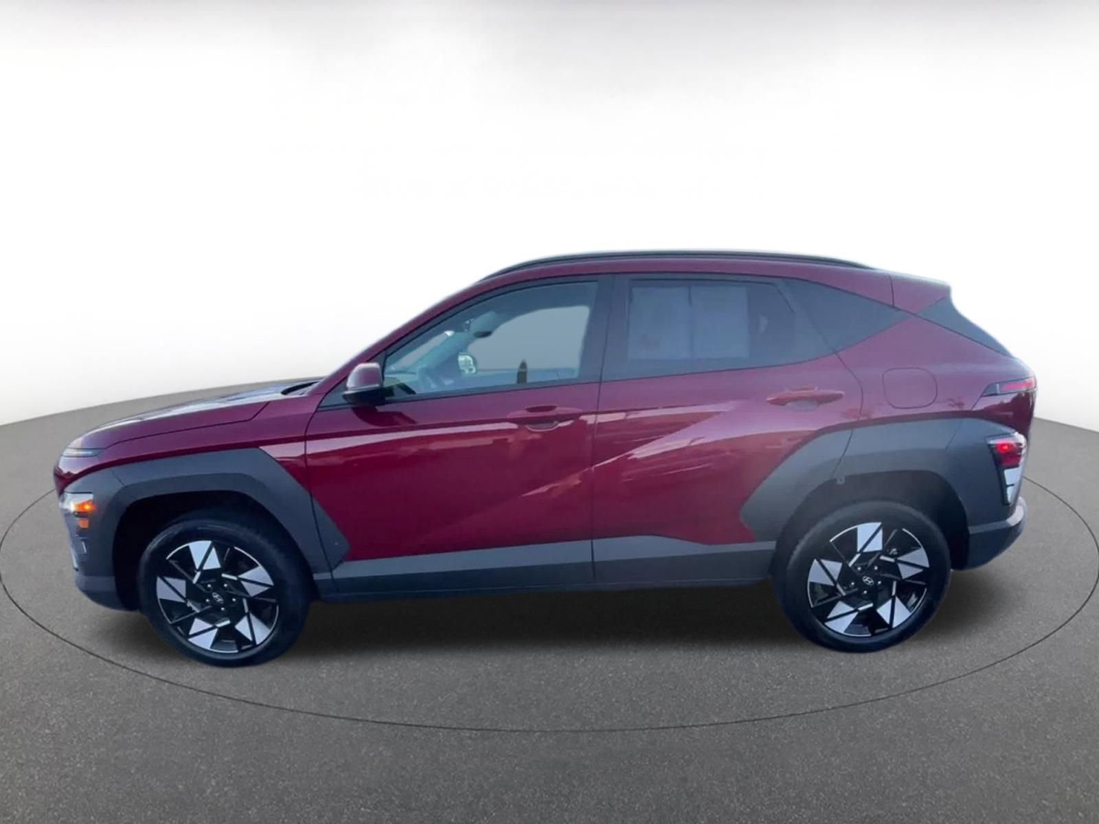 Used 2025 Hyundai Kona SEL image 15