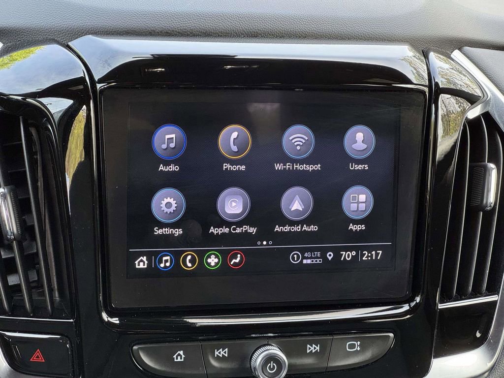 Used 2023 Chevrolet Traverse LT image 4