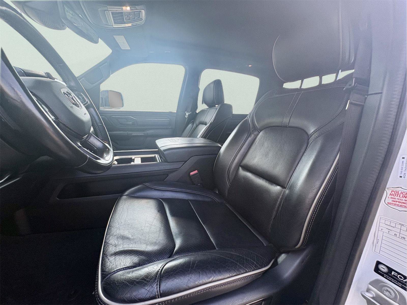 Used 2023 RAM 1500 Limited AWD/4WD image 17