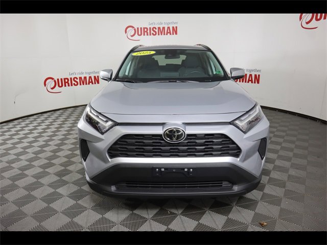 Used 2025 Toyota RAV4 XLE w/ Convenience Package image 17