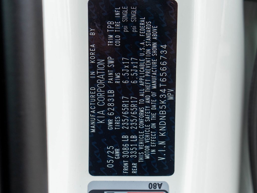 New 2026 Kia Carnival LX image 32