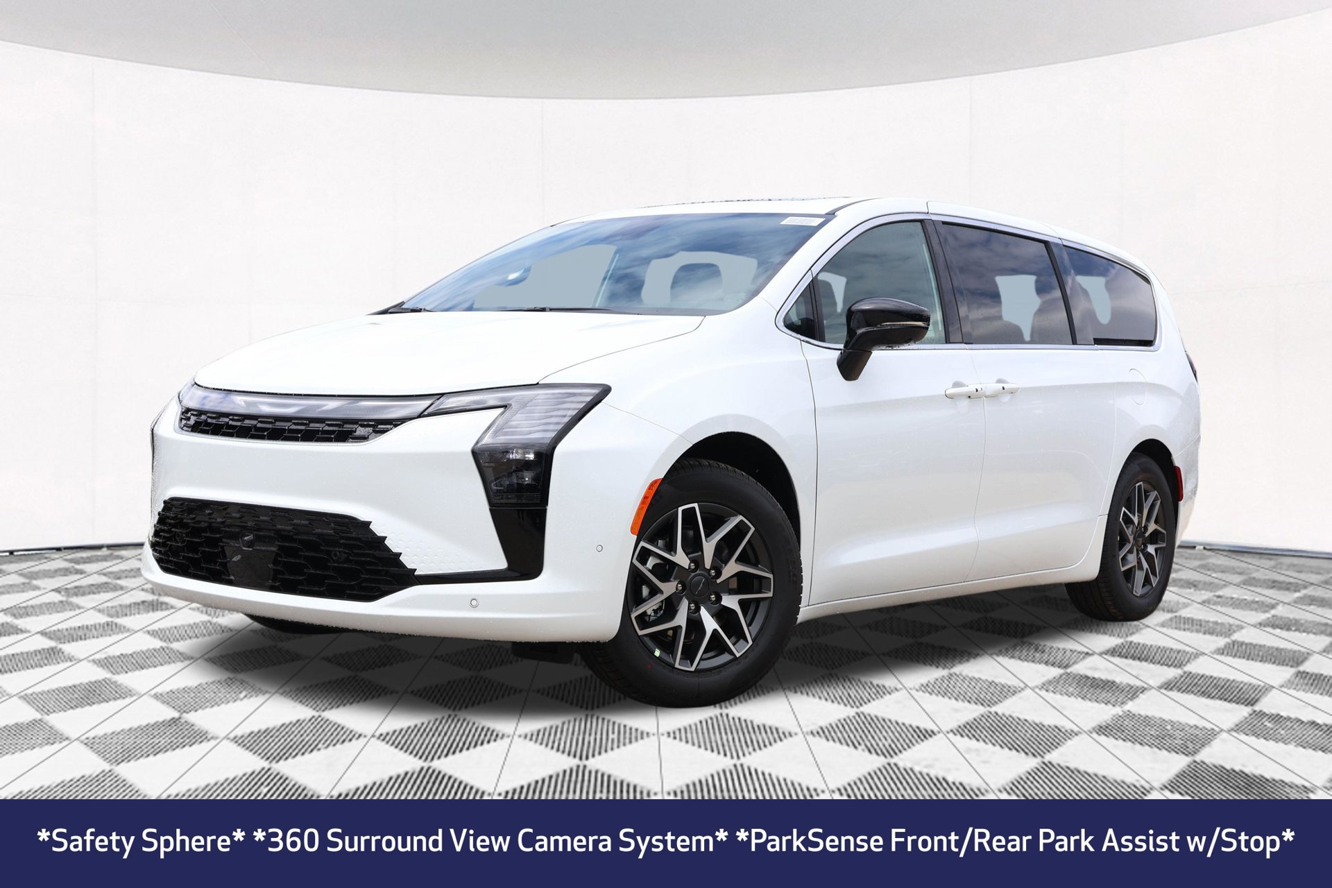 New 2027 Chrysler Pacifica Limited FWD image 2