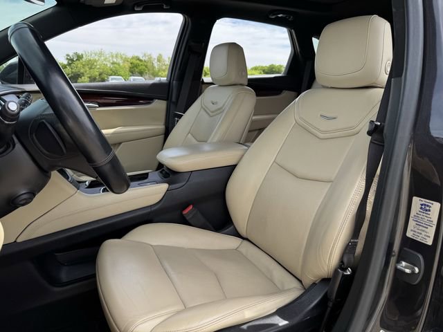 Used 2019 Cadillac XT5 Luxury image 27