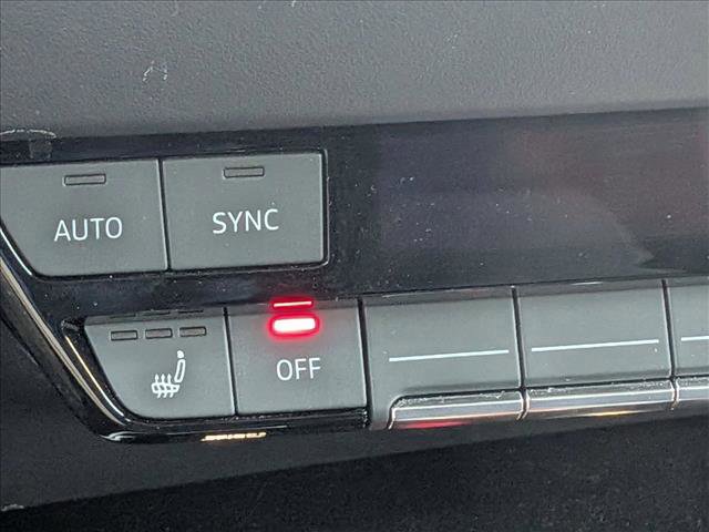 Certified 2022 Audi Q4 e-tron Premium Plus w/ Premium Plus image 13