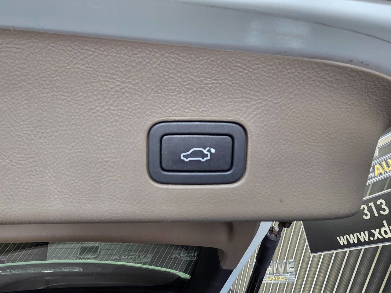 Used 2012 Land Rover Range Rover Sport HSE LUX image 34