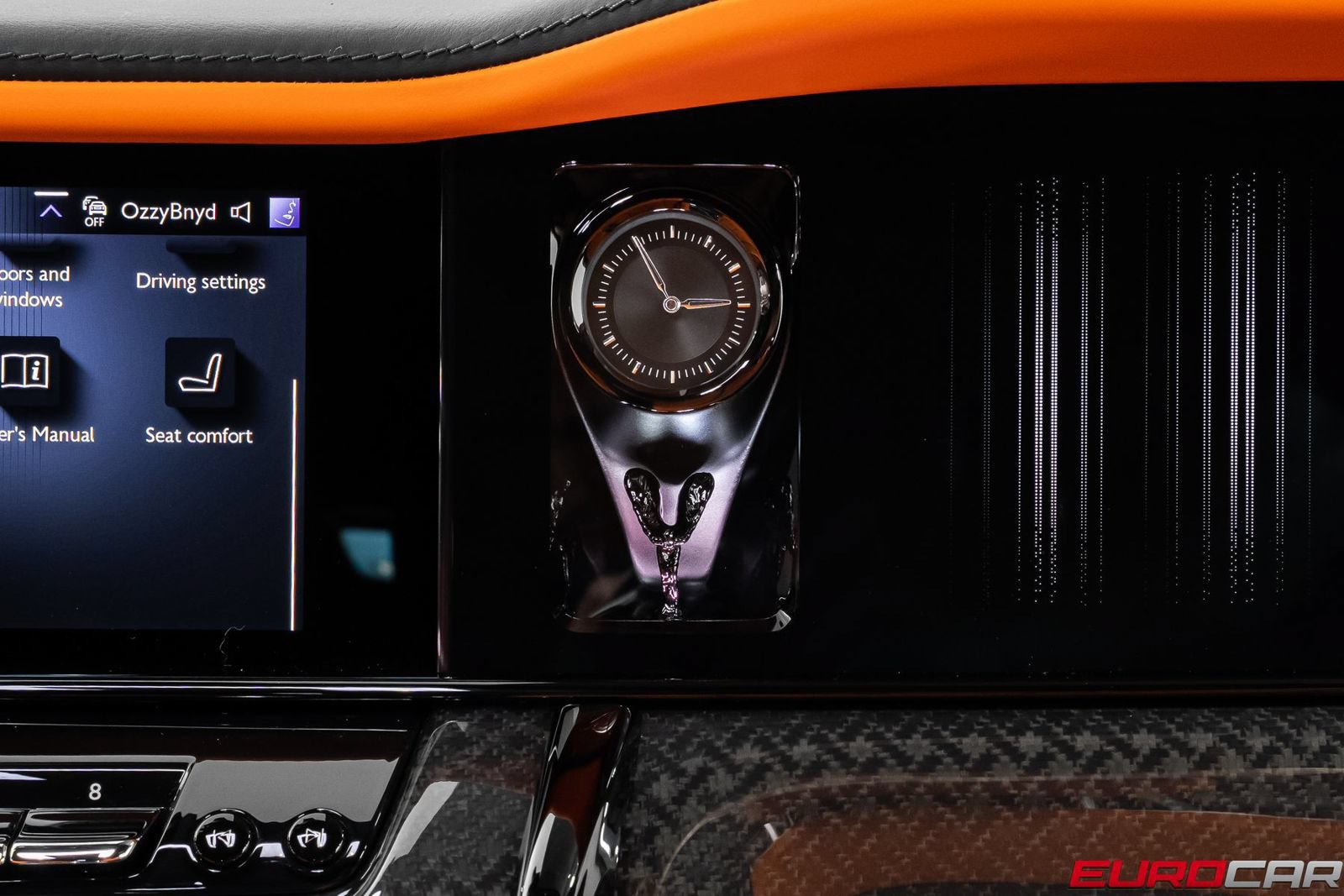 Used 2025 Rolls-Royce Cullinan Black Badge AWD/4WD image 47