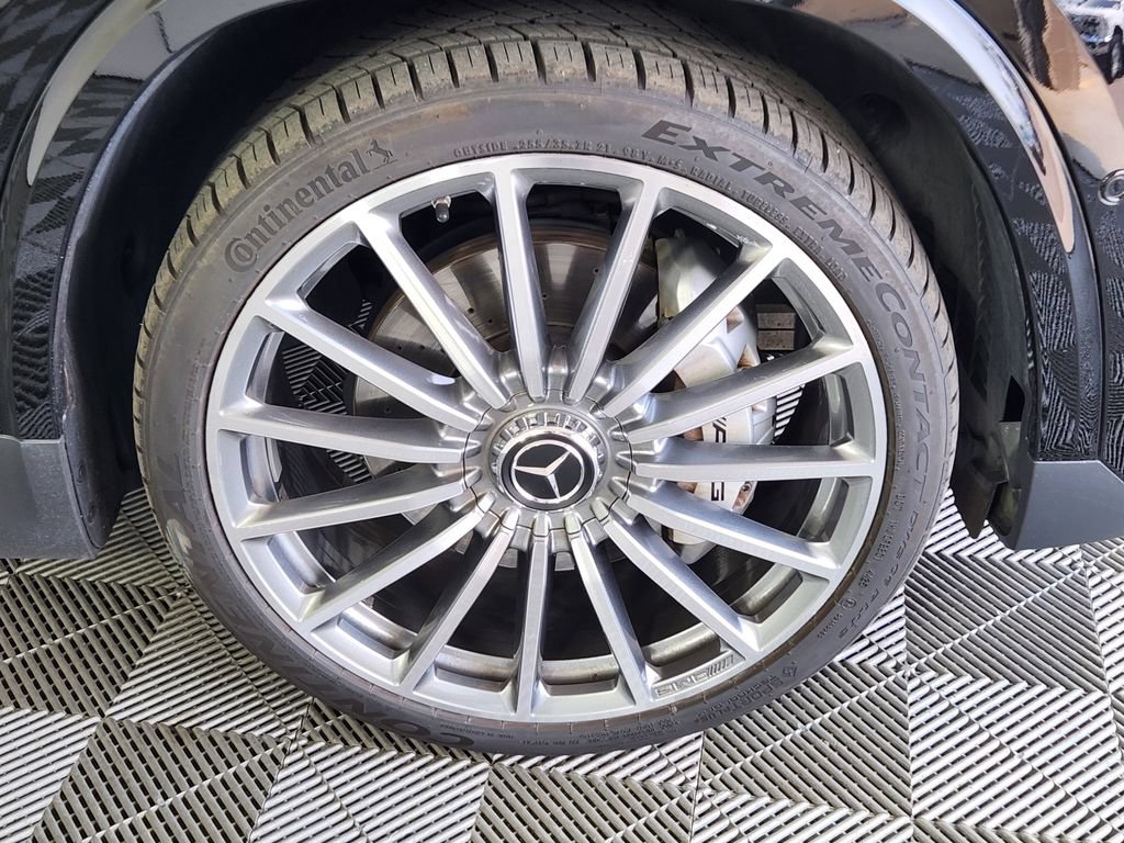 Used 2024 Mercedes-Benz GLA 35 AMG 4MATIC image 9